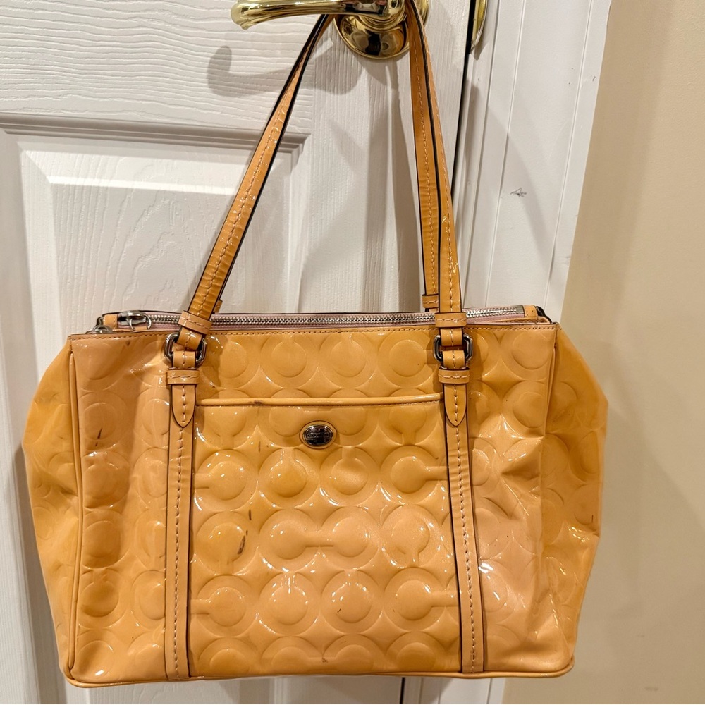 COACH Peyton 2013, Patent Leather Bag